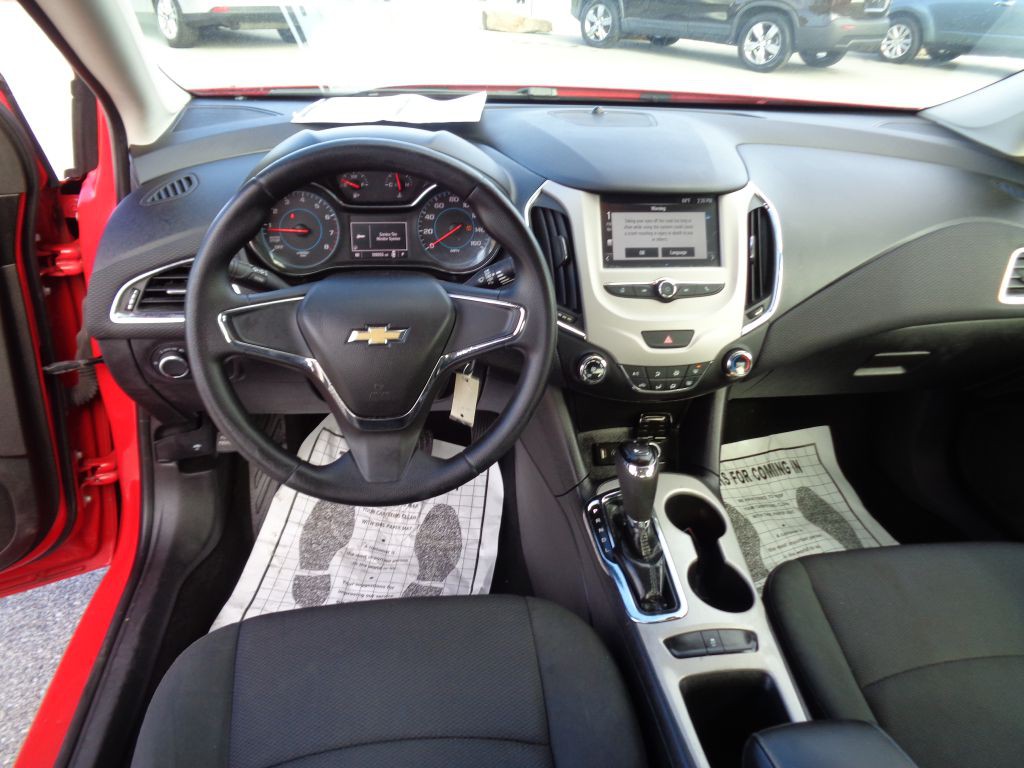 2017 Chevrolet Cruze Image 7