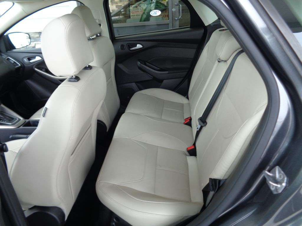 2018 Ford Focus Image 7