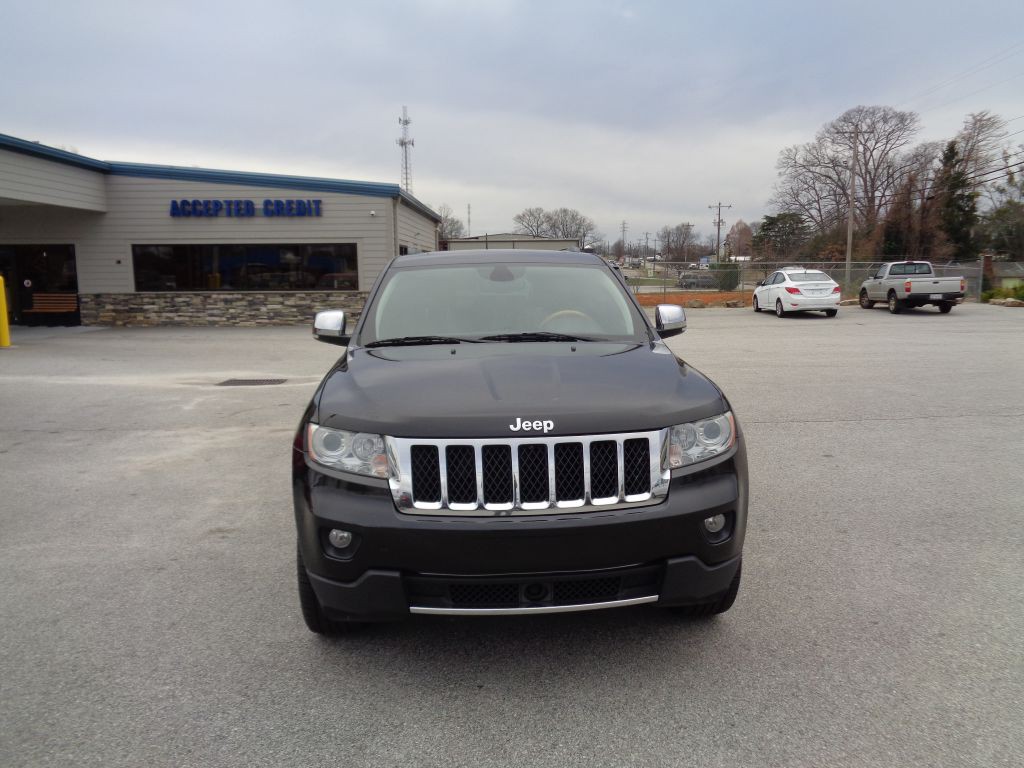 2011 Jeep Grand Cherokee Image 4