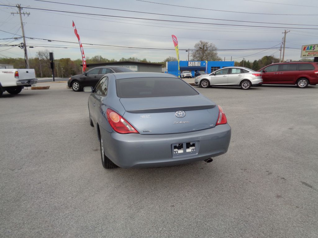 2005 Toyota Camry Image 3