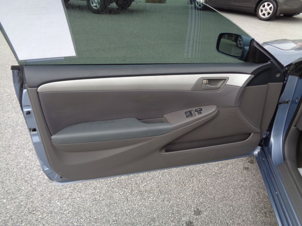 2005 Toyota Camry Image 9