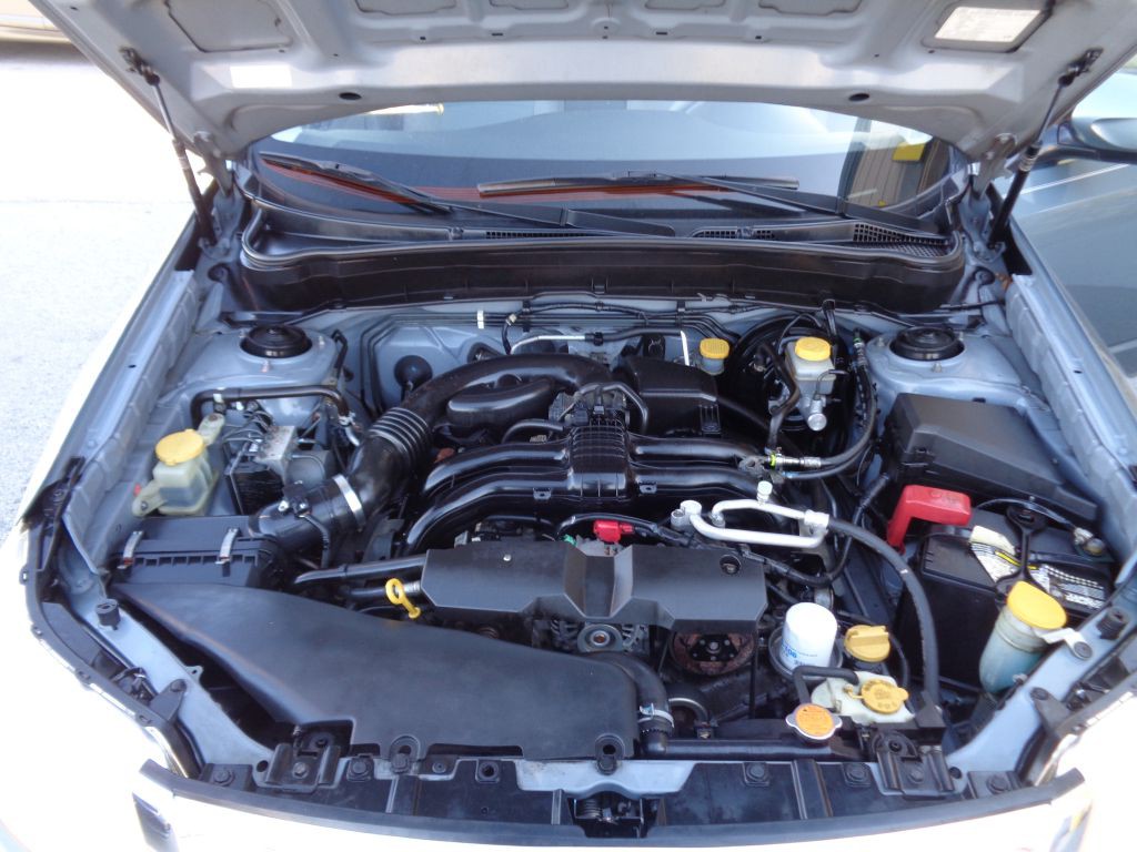 2013 Subaru Forester Image 11