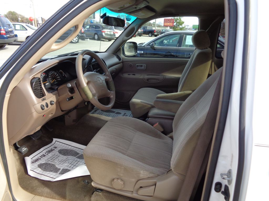 2000 Toyota Tundra Image 6