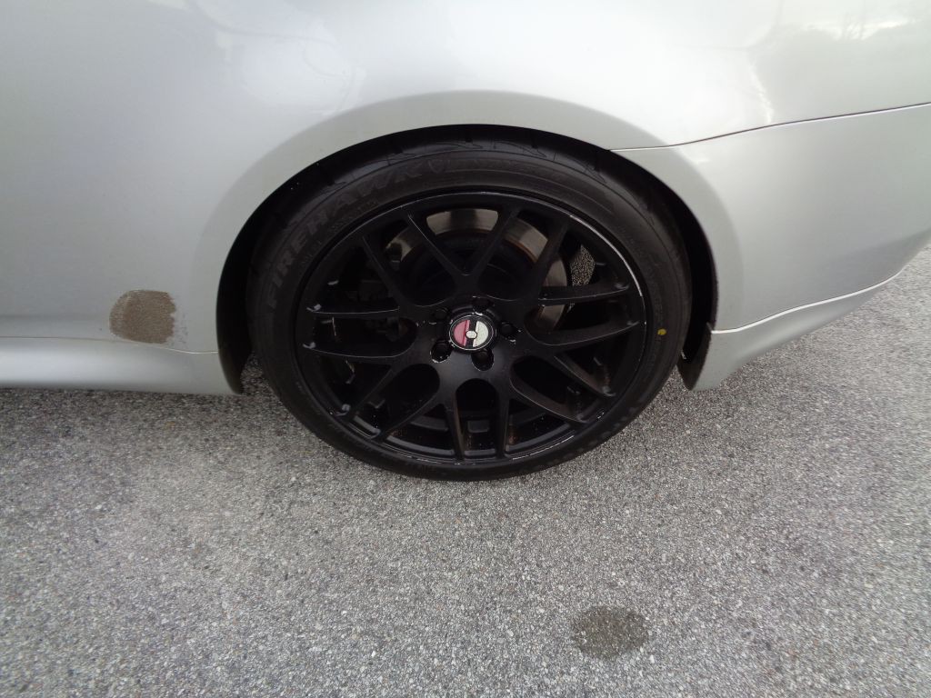 2011 INFINITI G37 Image 2