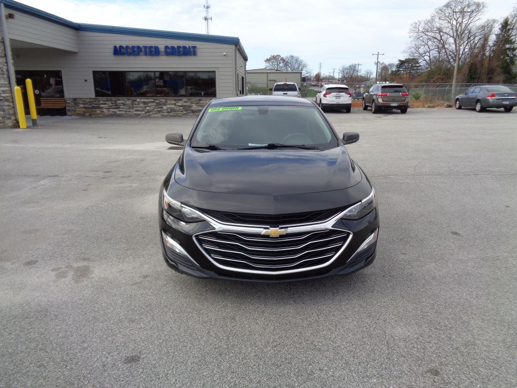 2019 Chevrolet Malibu Image 4