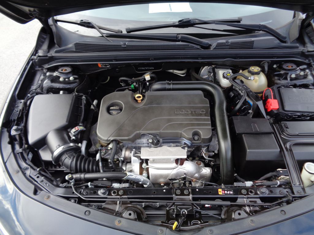 2019 Chevrolet Malibu Image 10