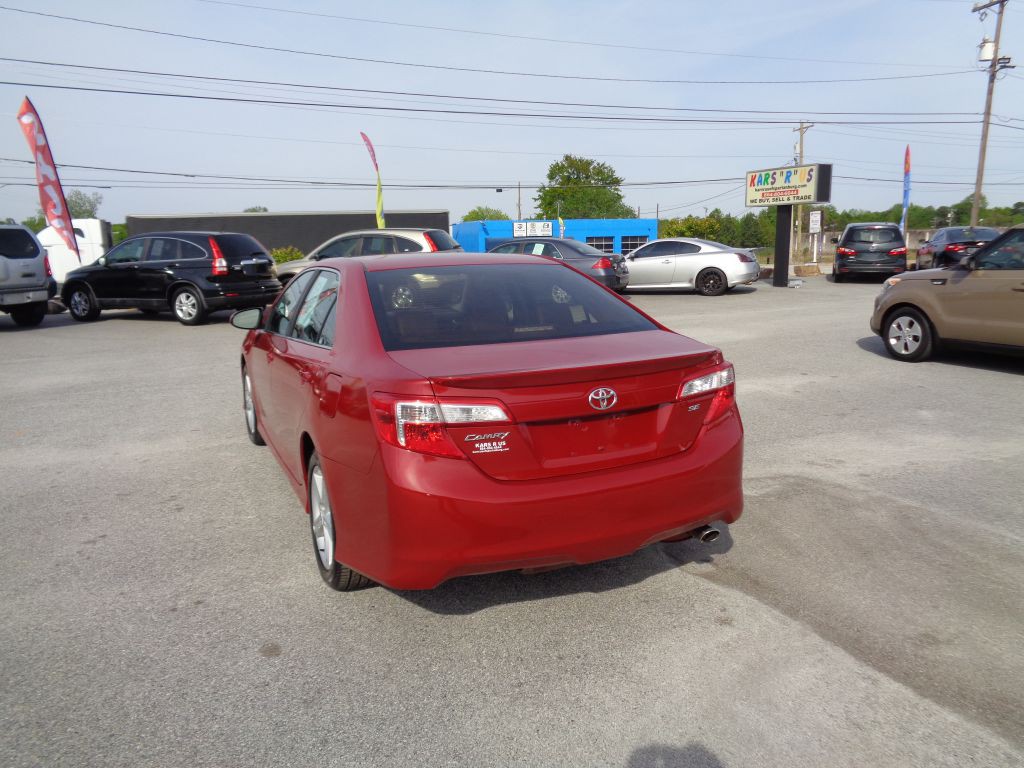 2012 Toyota Camry Image 3