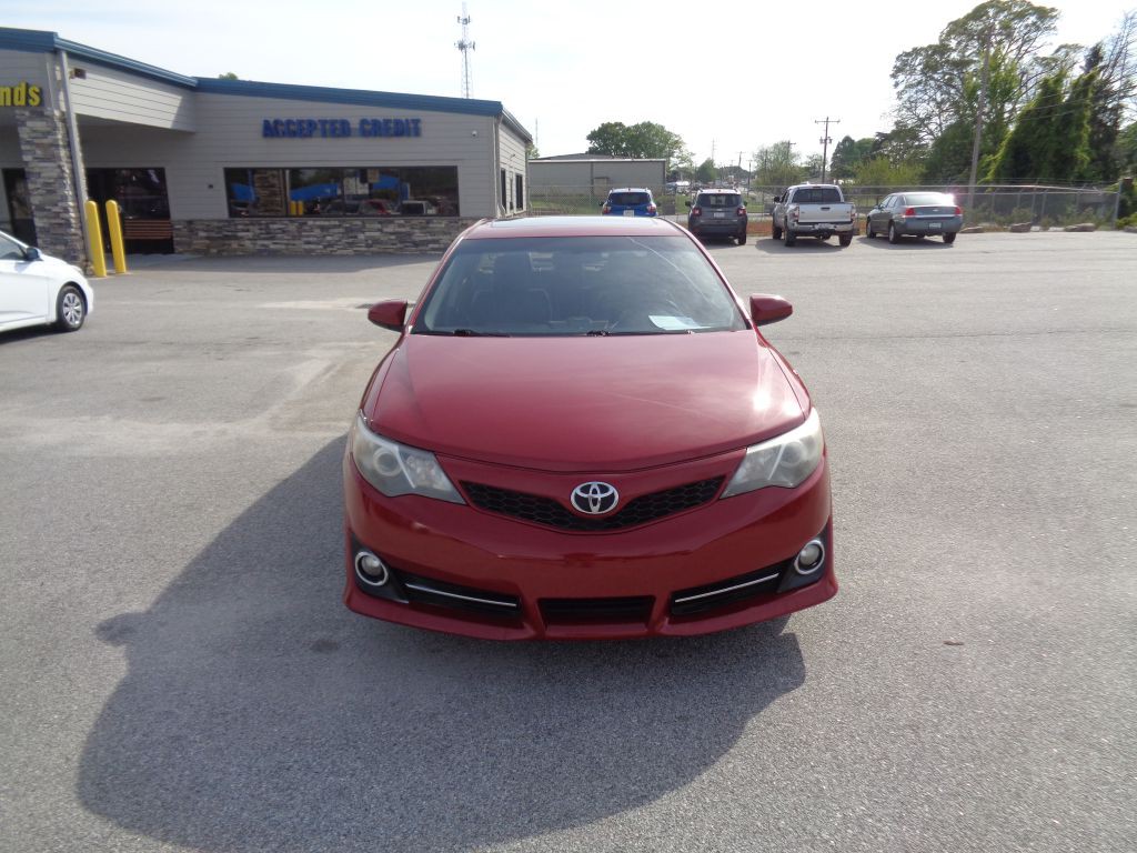 2012 Toyota Camry Image 4