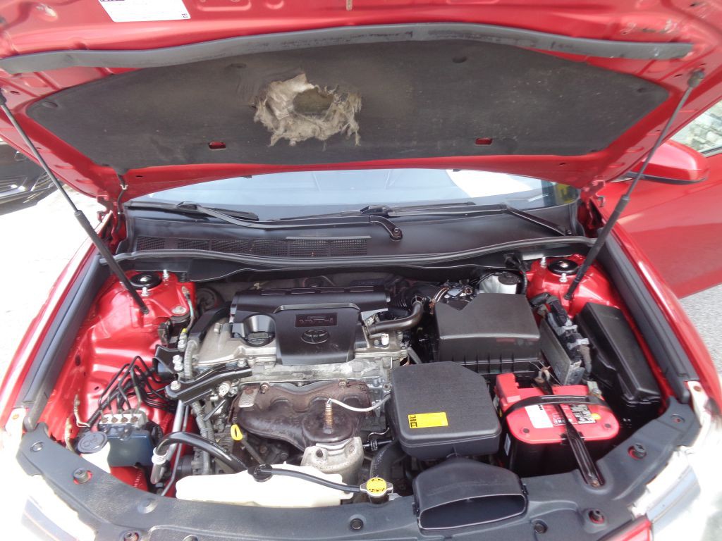 2012 Toyota Camry Image 11