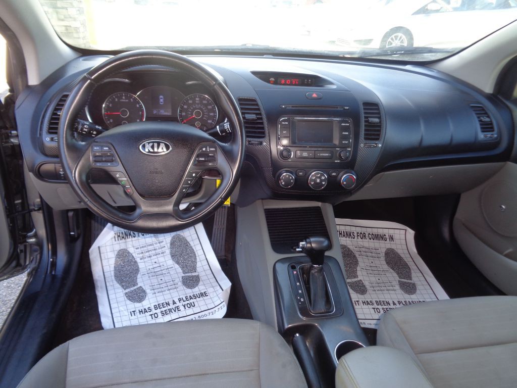2014 Kia Forte Image 8