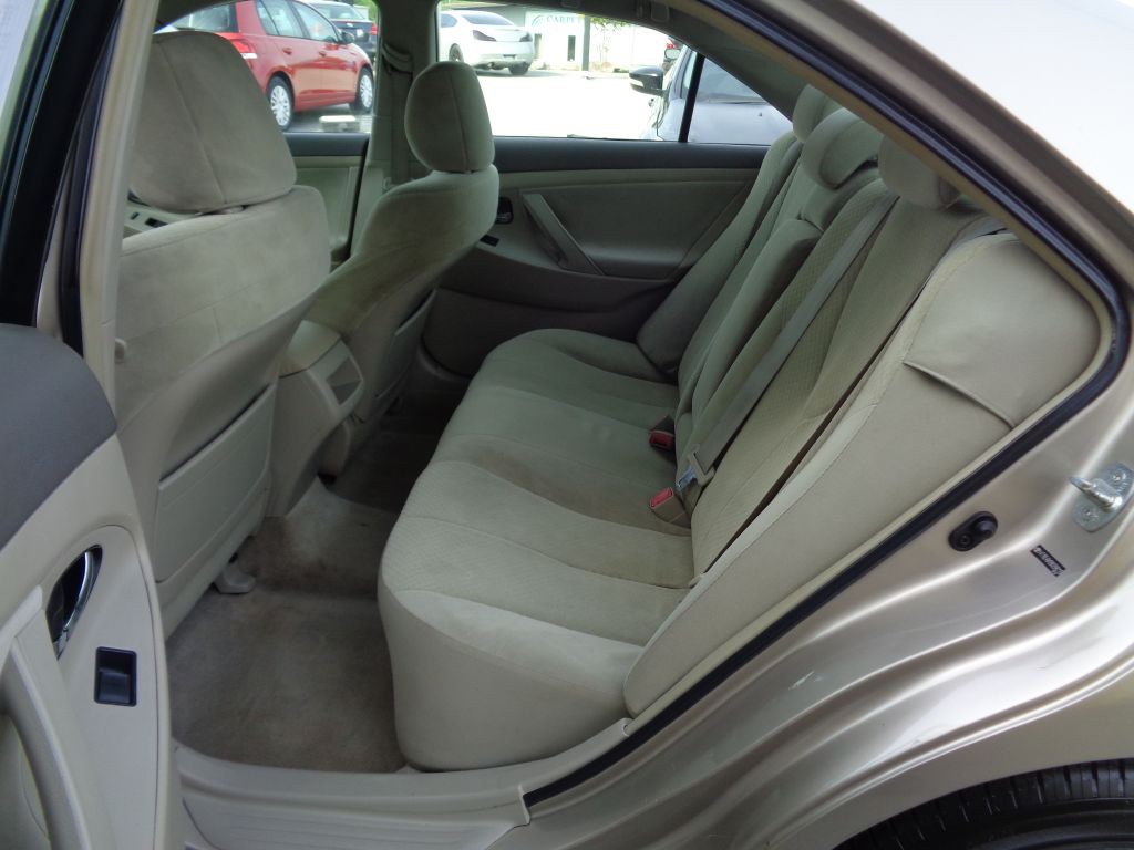 2009 Toyota Camry Image 7