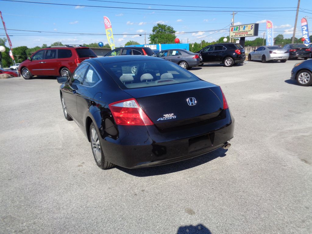 2010 Honda Accord Image 3