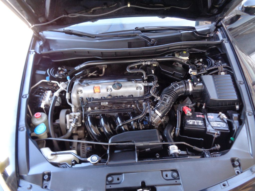 2010 Honda Accord Image 10