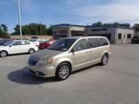 Image for 2014 Chrysler Town & Country Touring L ID: 7323032