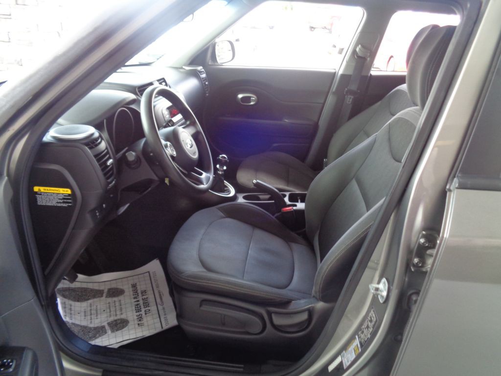 2015 Kia Soul Image 6