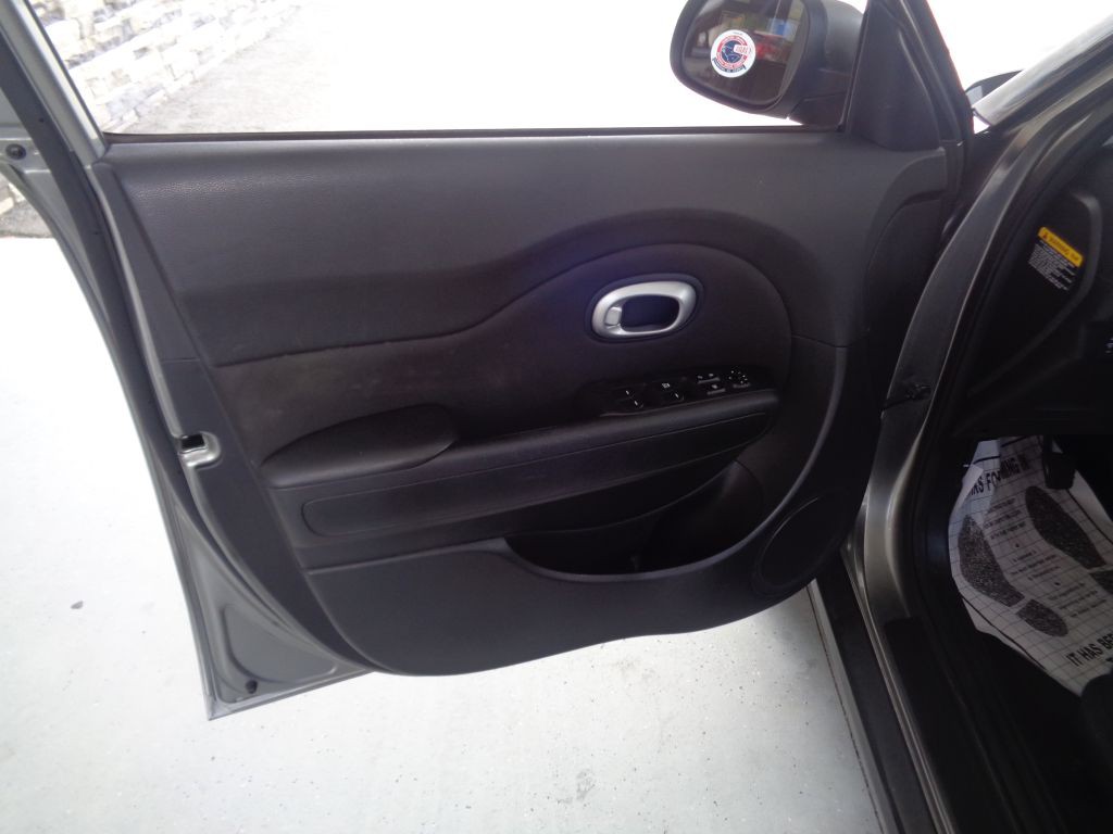 2015 Kia Soul Image 9