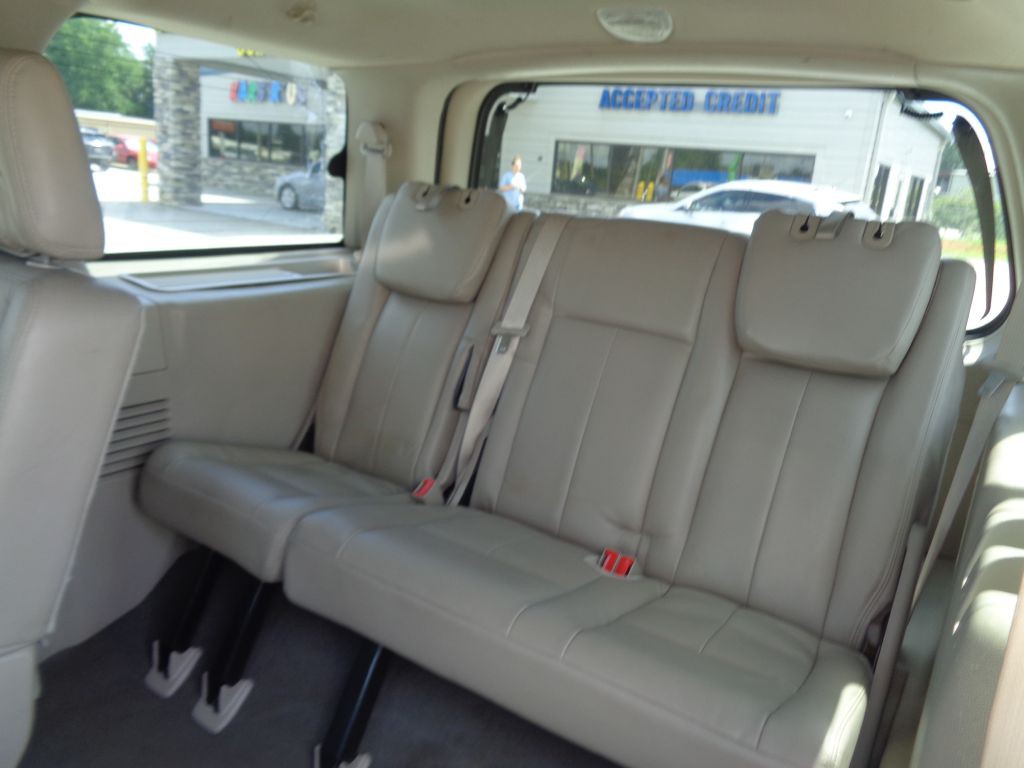 2008 Ford Expedition Image 8