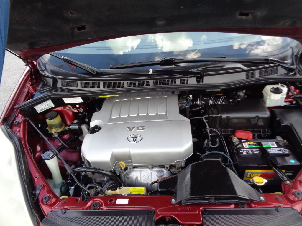 2007 Toyota Sienna Image 12