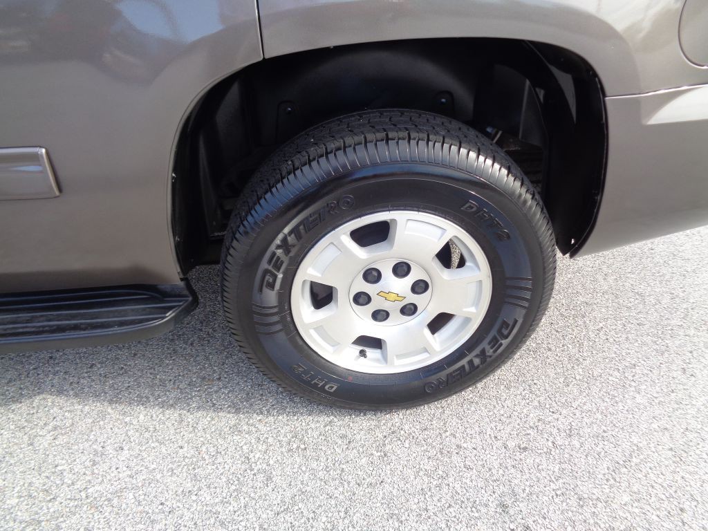 2014 Chevrolet Silverado 1500 Image 2