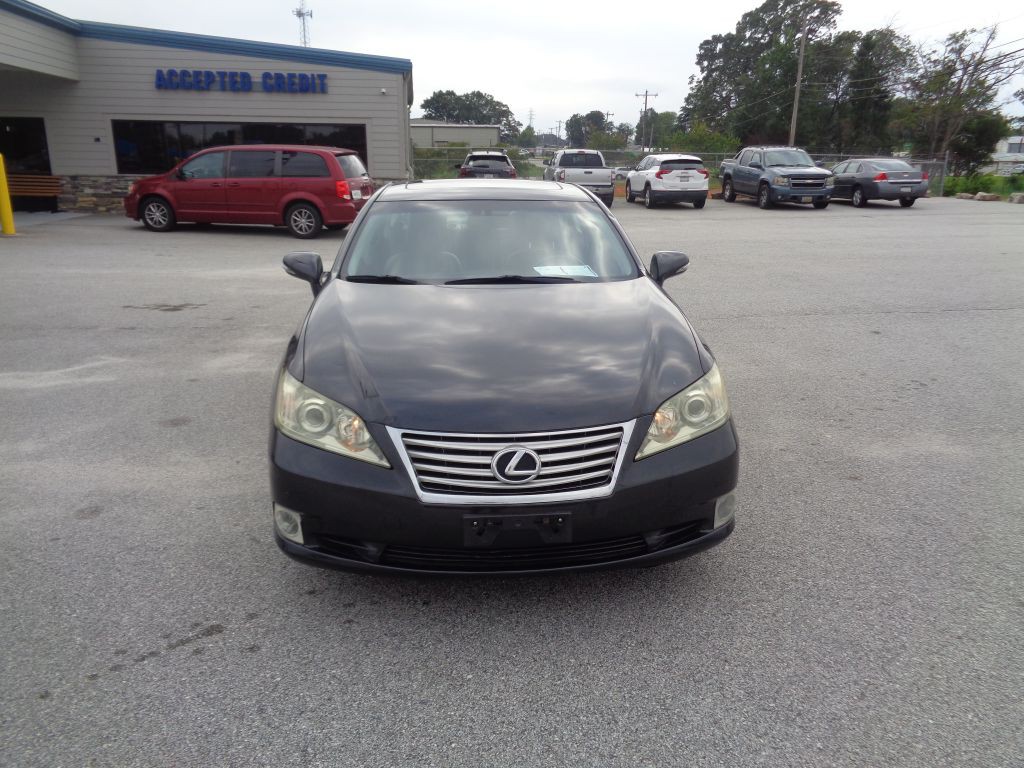 2011 Lexus ES 350 Image 4
