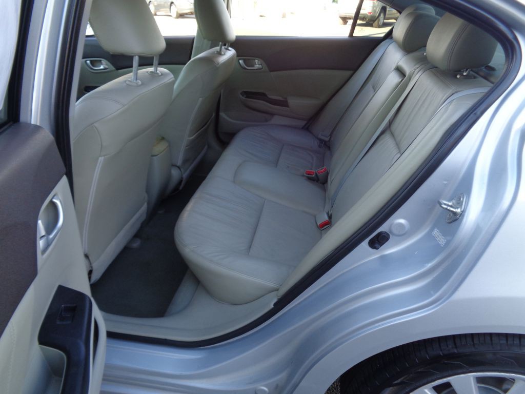 2012 Honda Civic Image 7