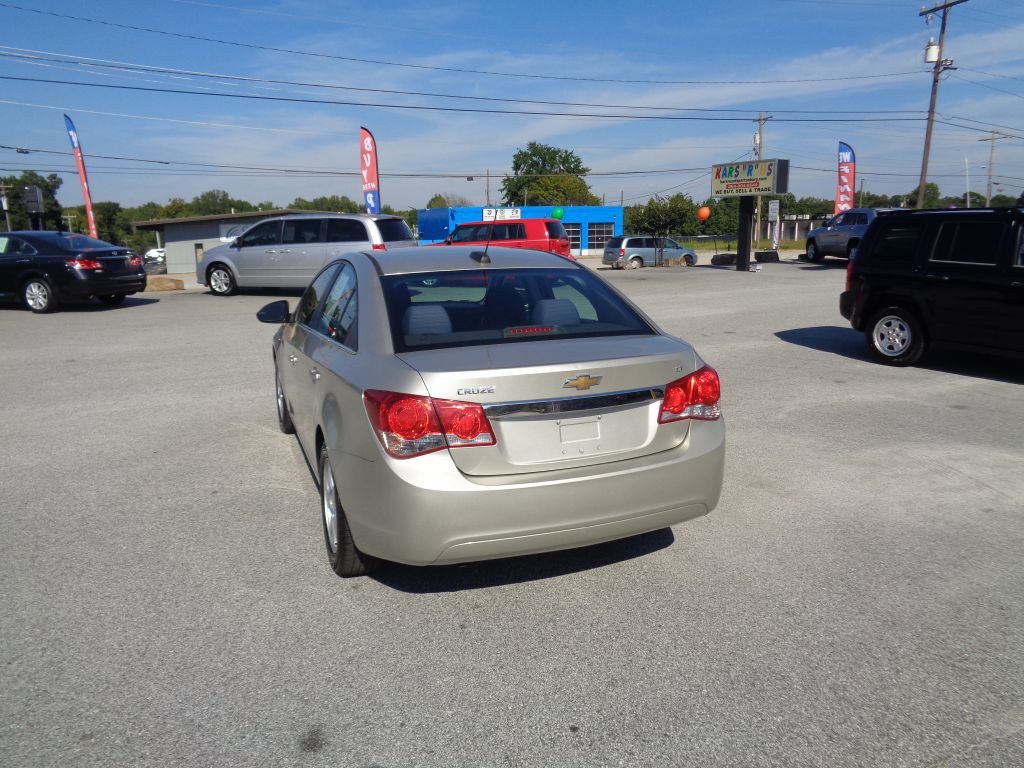 2016 Chevrolet Cruze Image 3
