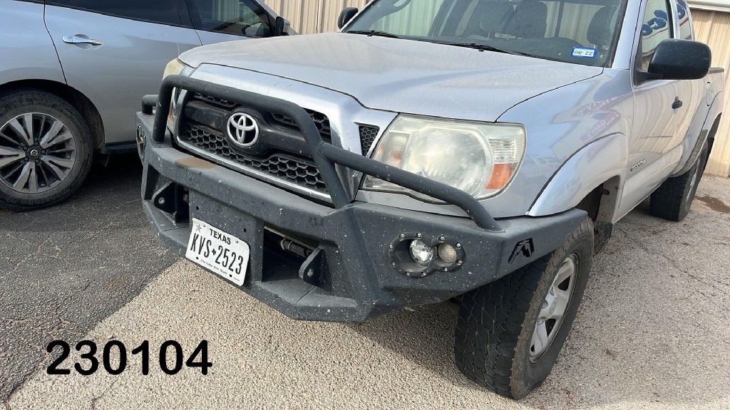 2011 Toyota Tacoma Image 6