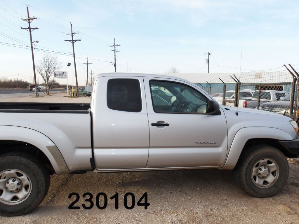 2011 Toyota Tacoma Image 16