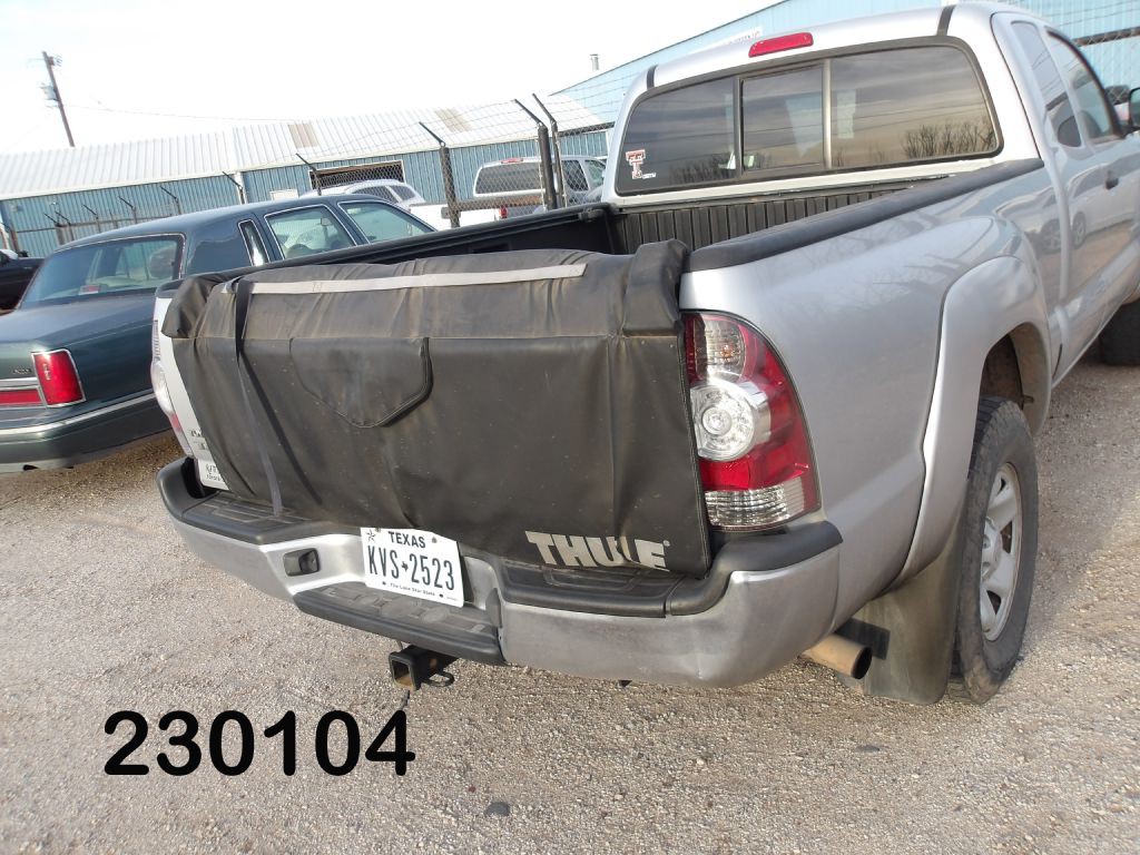2011 Toyota Tacoma Image 17