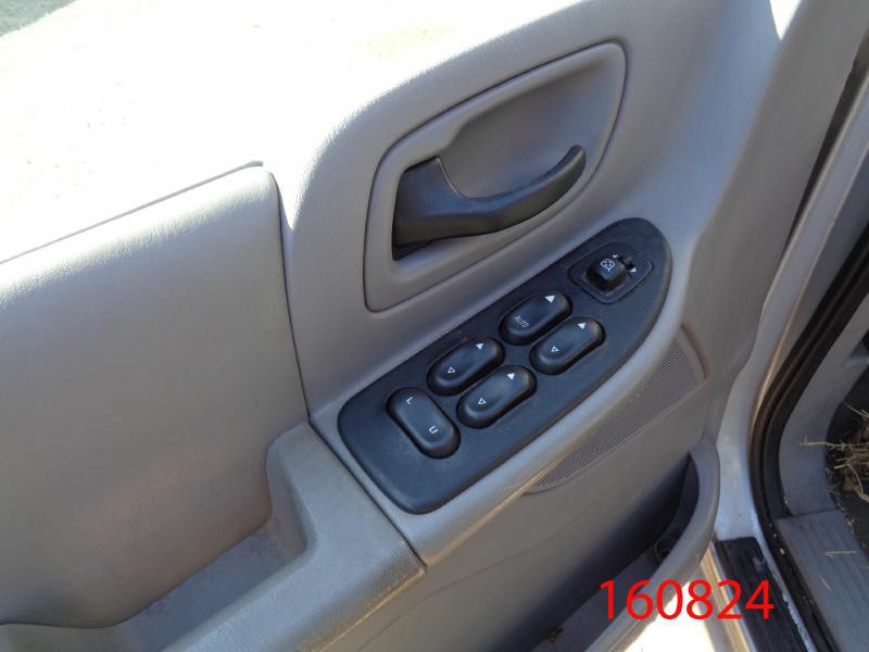 2000 Ford Windstar Image 17