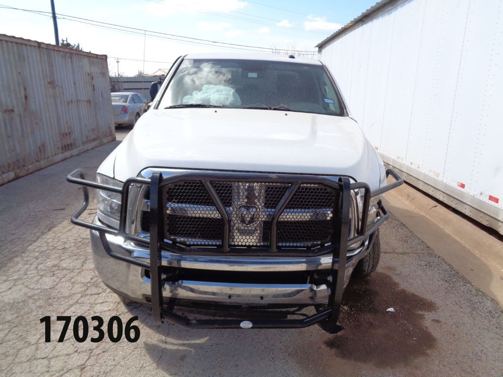 2015 RAM 3500 Image 1