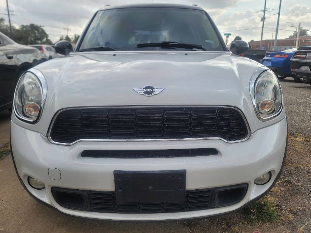 2014 MINI Cooper Image 2
