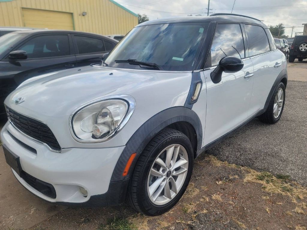 2014 MINI Cooper Image 3