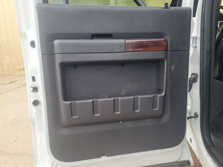 2009 Ford F-250 Image 21