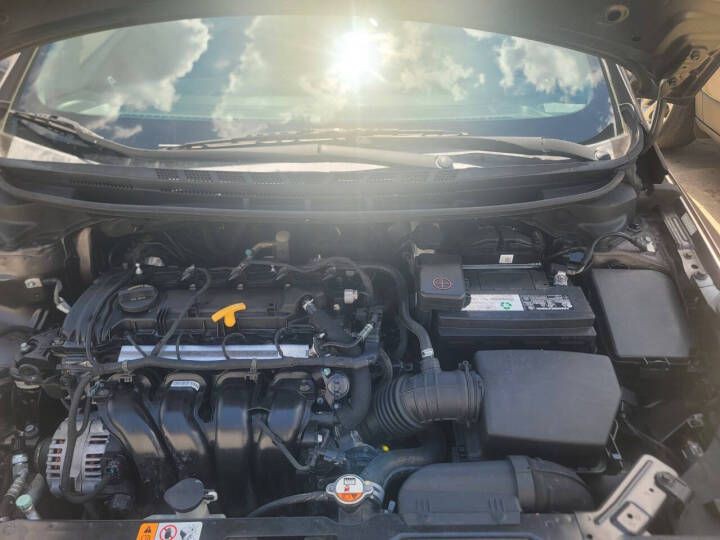 2017 Kia Forte Image 22