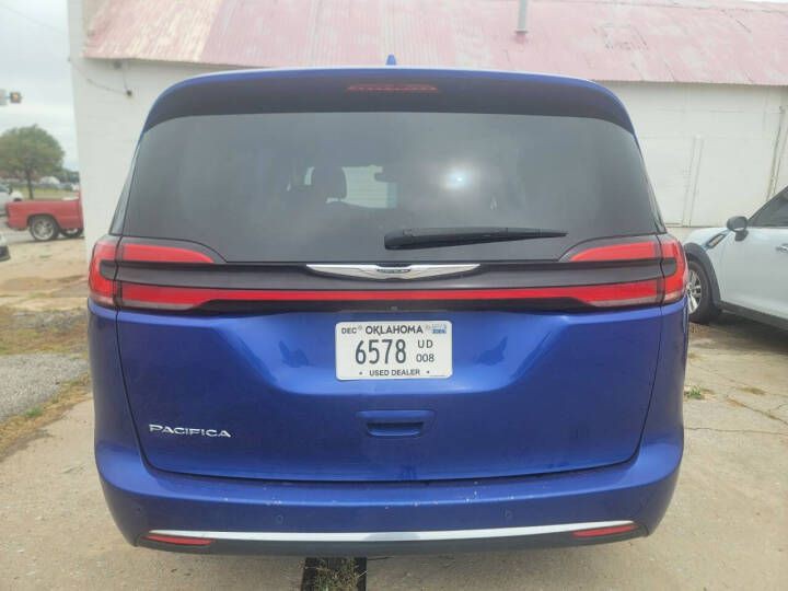 2021 Chrysler Pacifica Image 5