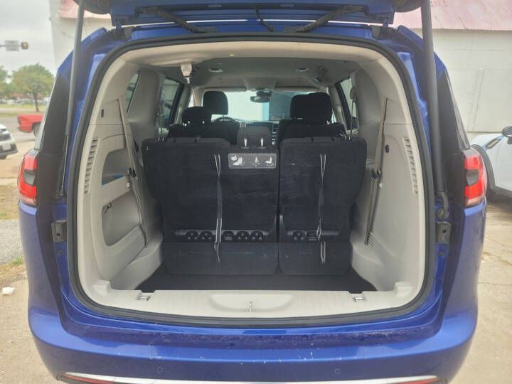 2021 Chrysler Pacifica Image 25