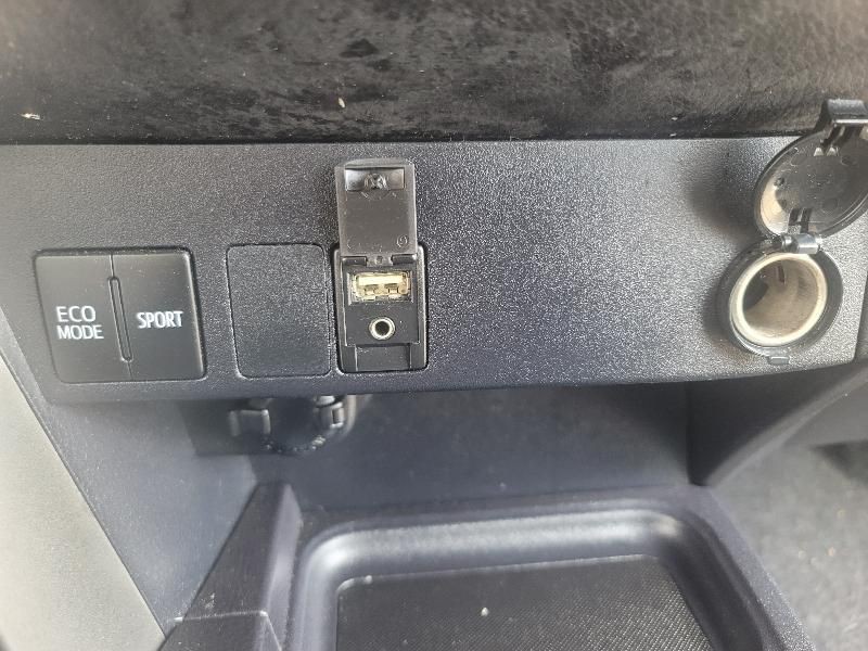 2018 Toyota Rav4 Image 17