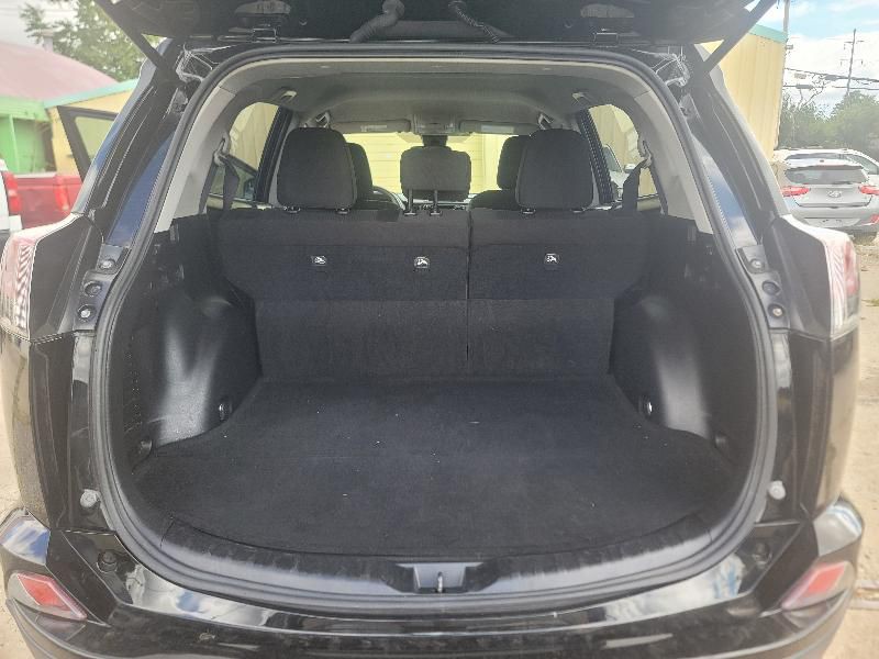2018 Toyota Rav4 Image 23
