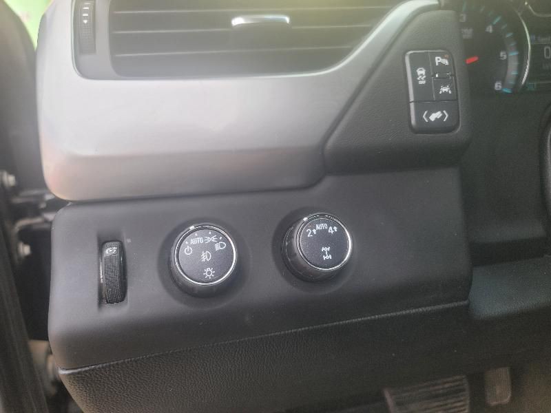 2018 Chevrolet Tahoe Image 21