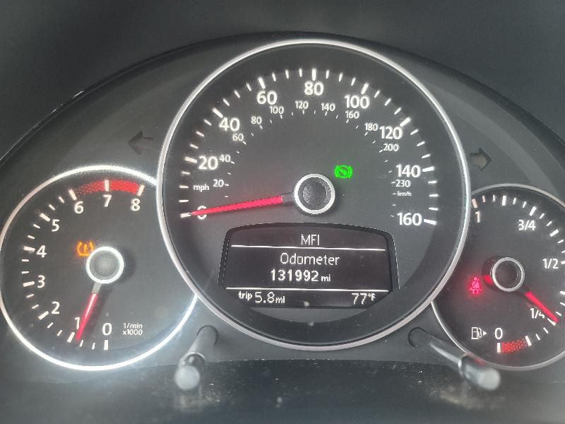 2012 Volkswagen Beetle Image 15