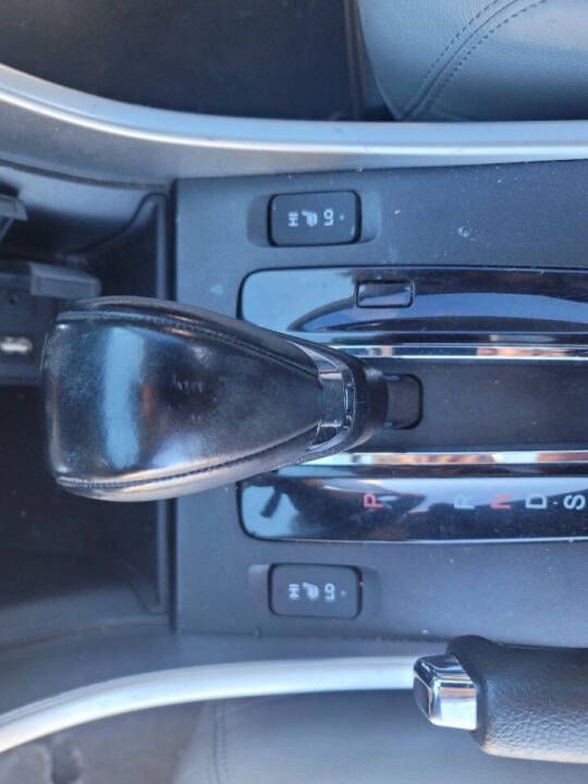 2015 Honda Accord Image 16