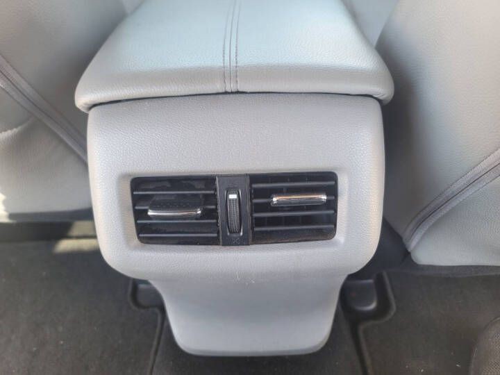 2015 Honda Accord Image 17