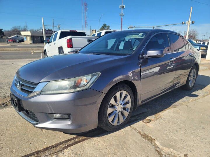2015 Honda Accord Image 3