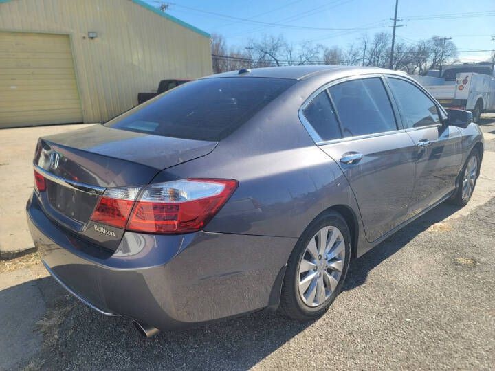 2015 Honda Accord Image 4