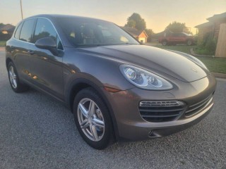 Image for 2014 Porsche Cayenne S Hybrid ID: 7219364
