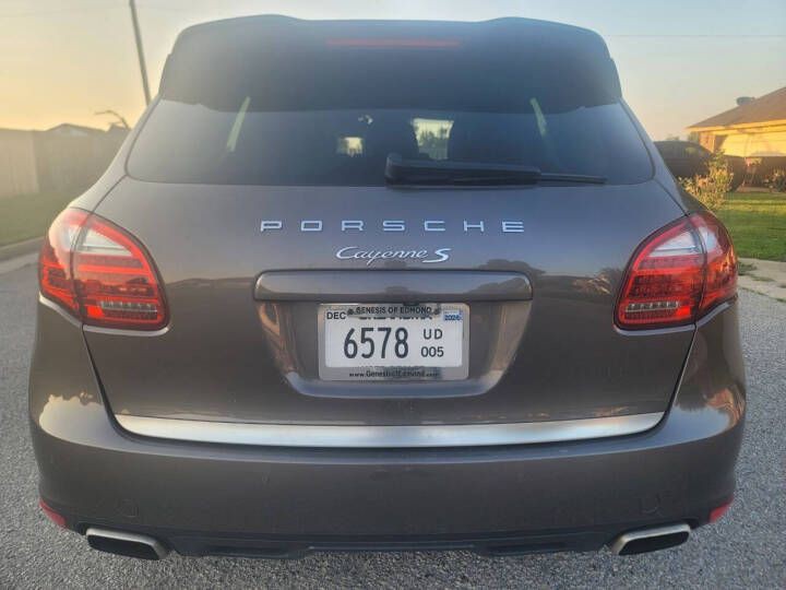 2014 Porsche Cayenne Image 5