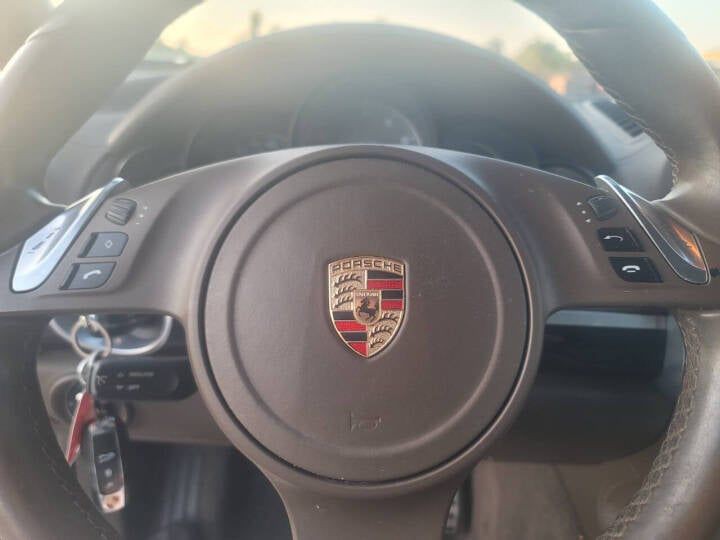 2014 Porsche Cayenne Image 16