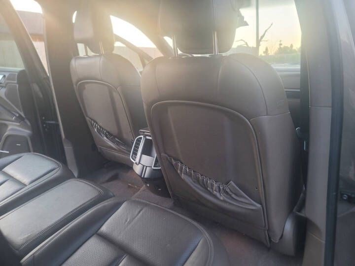 2014 Porsche Cayenne Image 20