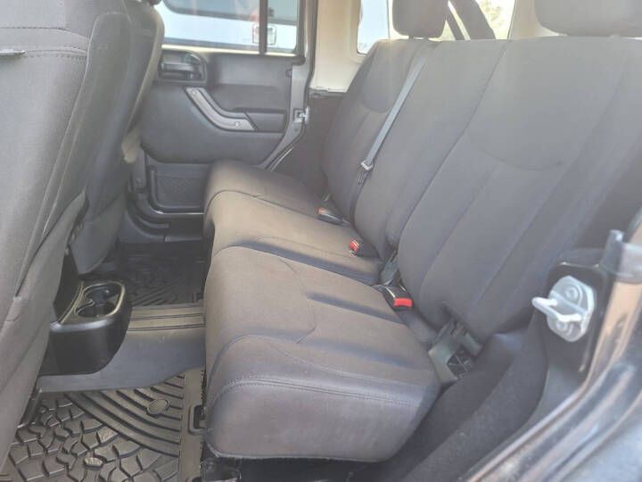 2018 Jeep Wrangler Unlimited Image 9
